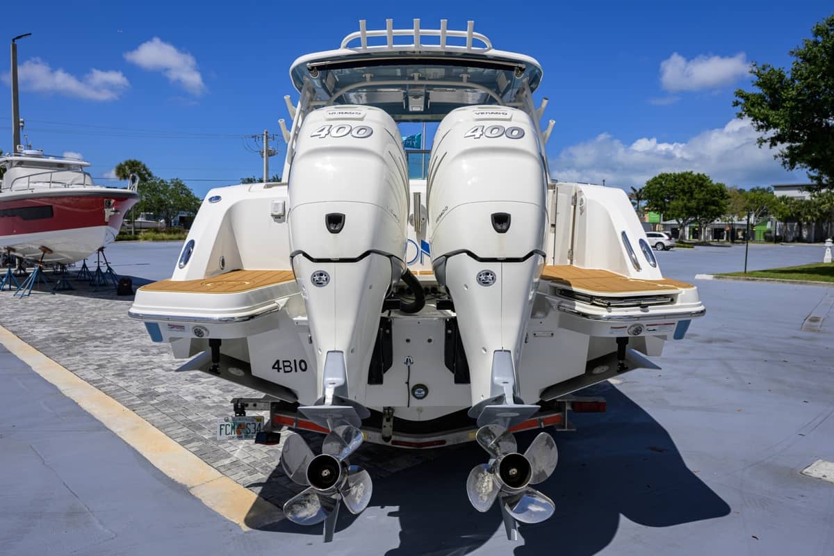 2023 Boston Whaler 32 Vantage "Veronica" photo 5