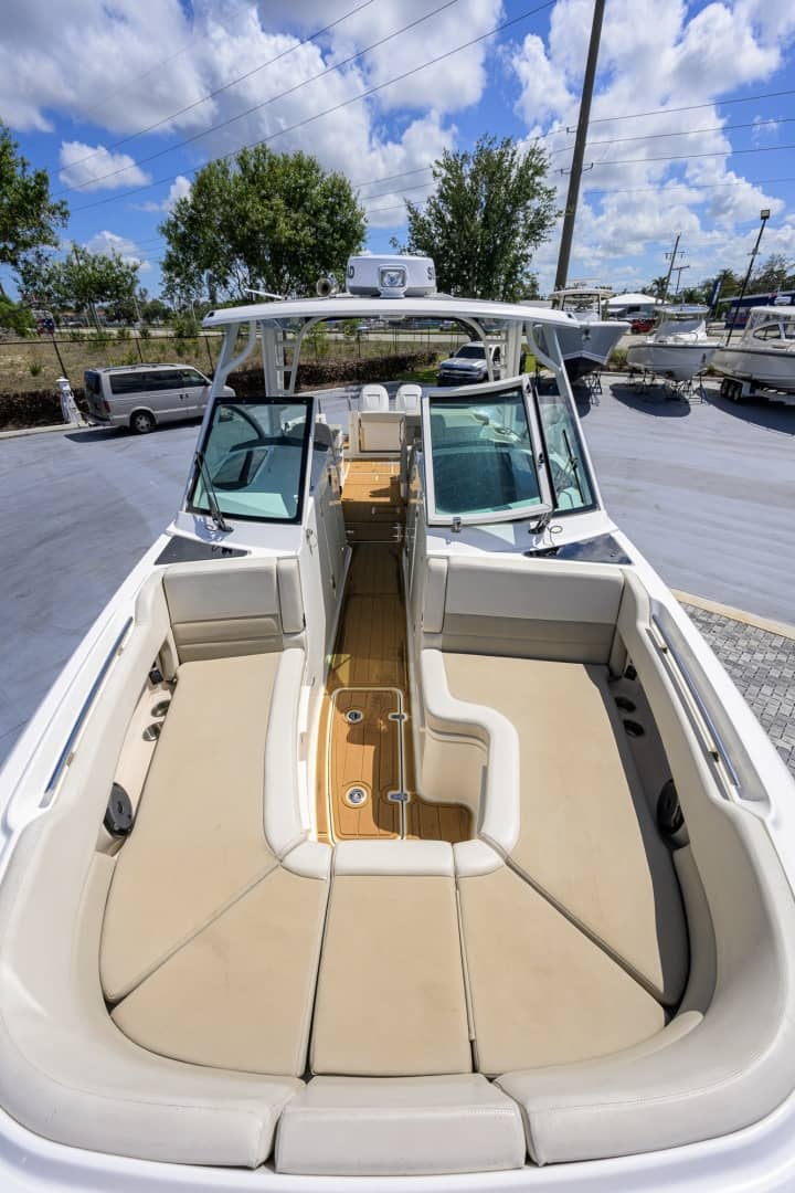 2023 Boston Whaler 32 Vantage "Veronica" photo 52