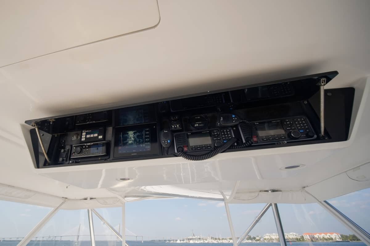 2002 Hatteras 60 Convertible "Reel Hook Up" photo 55