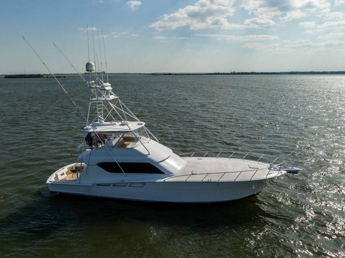 2002 Hatteras 60 Convertible "Reel Hook Up" photo 80