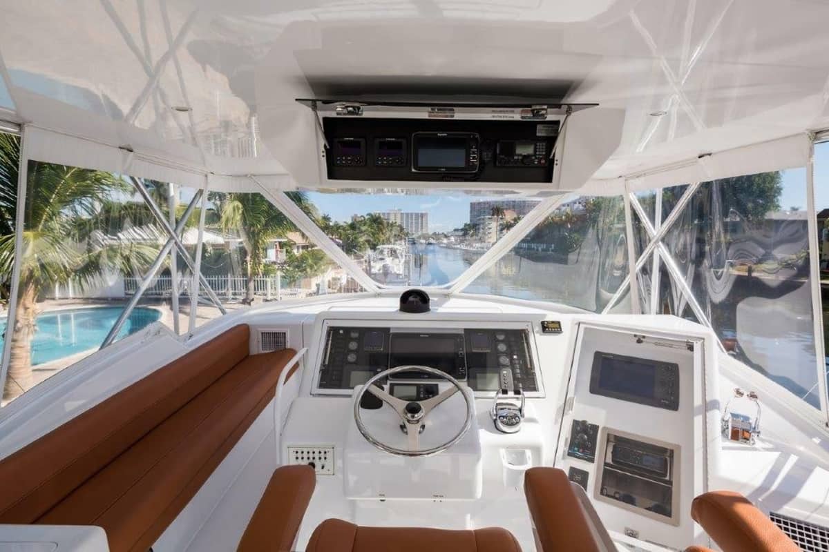 2000 Hatteras 60 Convertible "SALT RUSH" photo 7