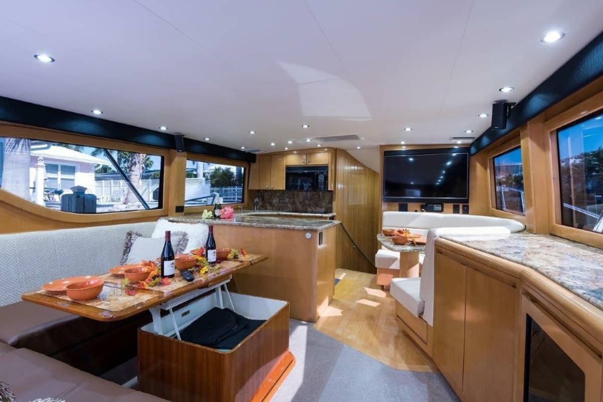 2000 Hatteras 60 Convertible "SALT RUSH" photo 21