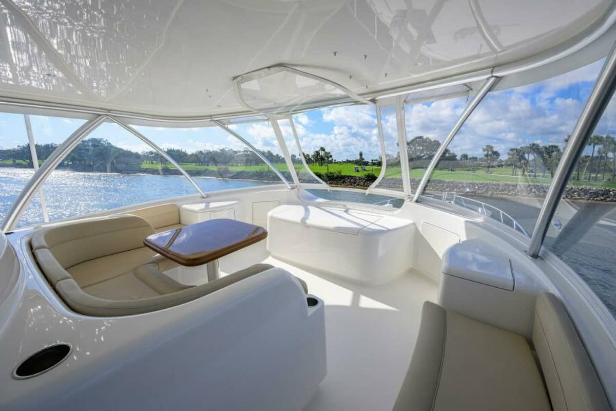 2019 Viking 80 Convertible "LAMPLIGHTER" photo 35