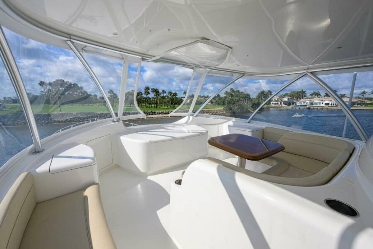 2019 Viking 80 Convertible "LAMPLIGHTER" photo 36