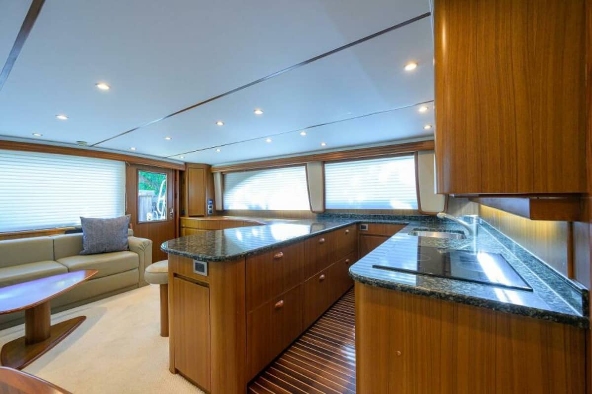 2008 Viking 60 Convertible "PRYORITIES" photo 35