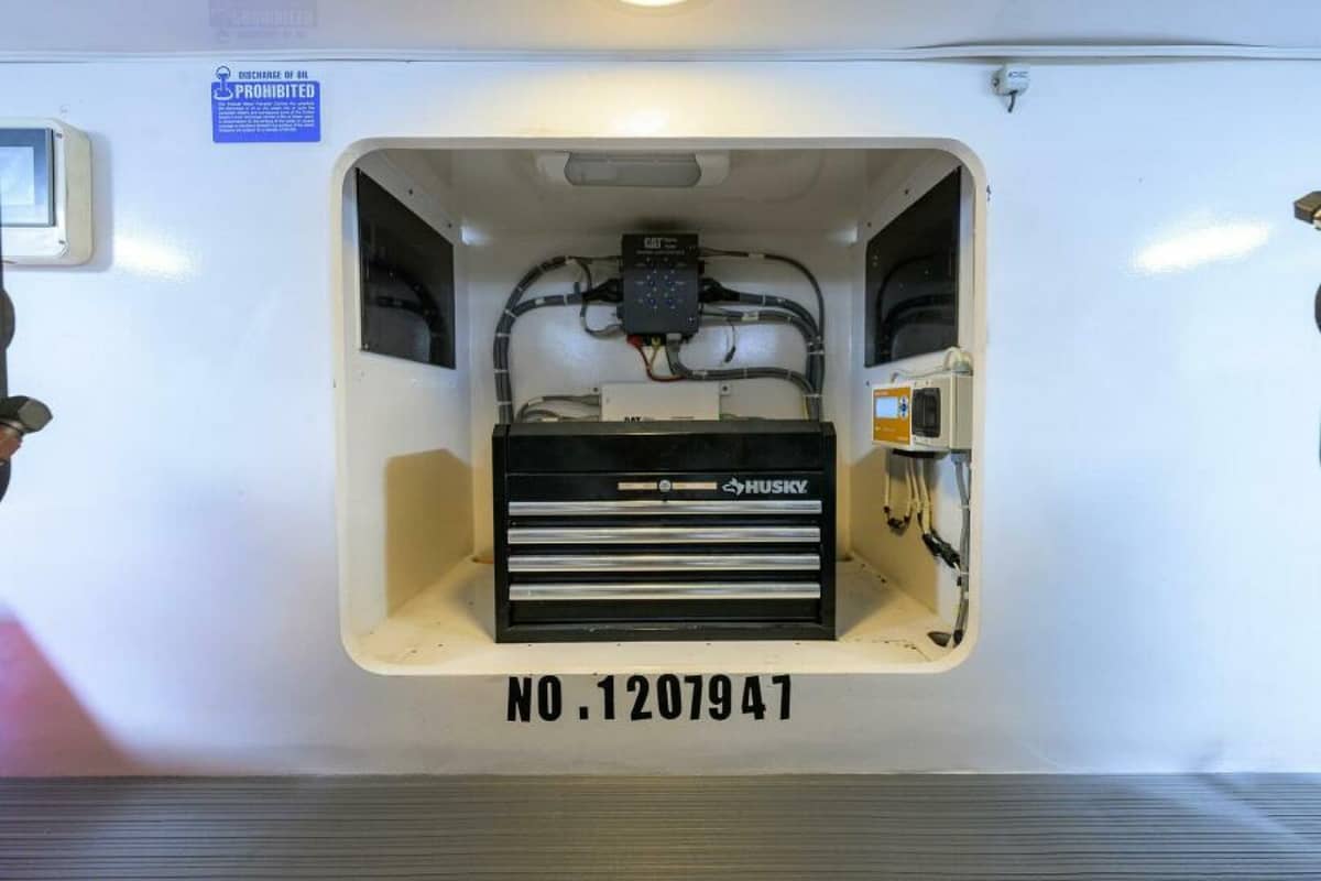 2008 Viking 60 Convertible "PRYORITIES" photo 52