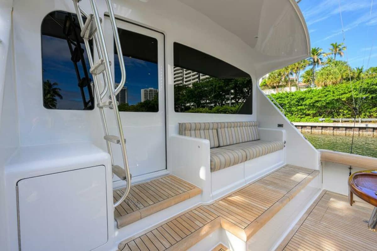 2008 Viking 60 Convertible "PRYORITIES" photo 10