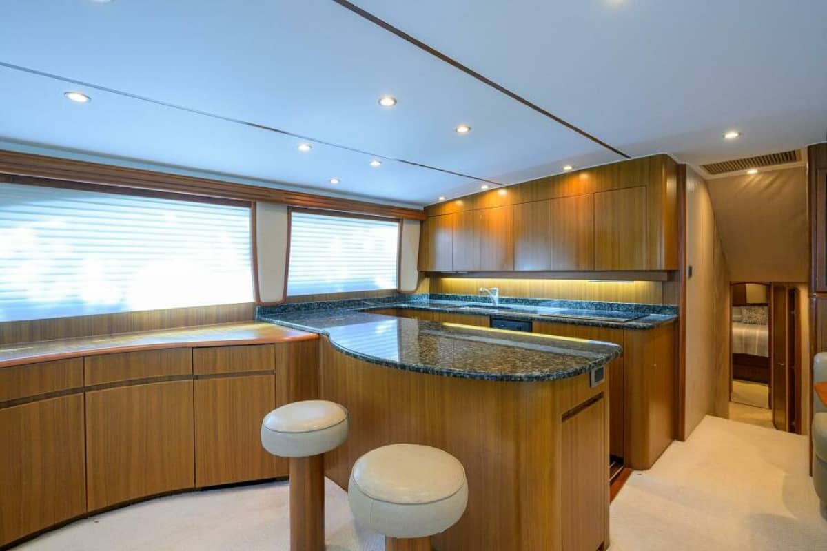 2008 Viking 60 Convertible "PRYORITIES" photo 33