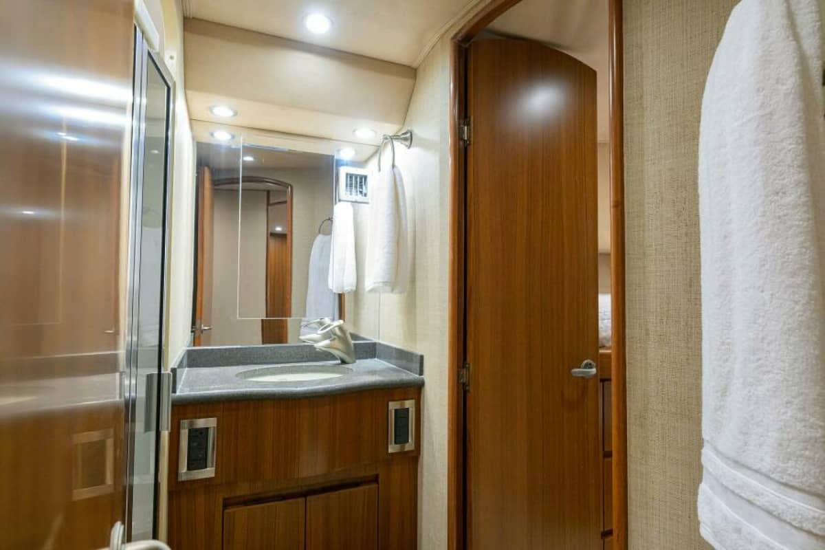 2008 Viking 60 Convertible "PRYORITIES" photo 44