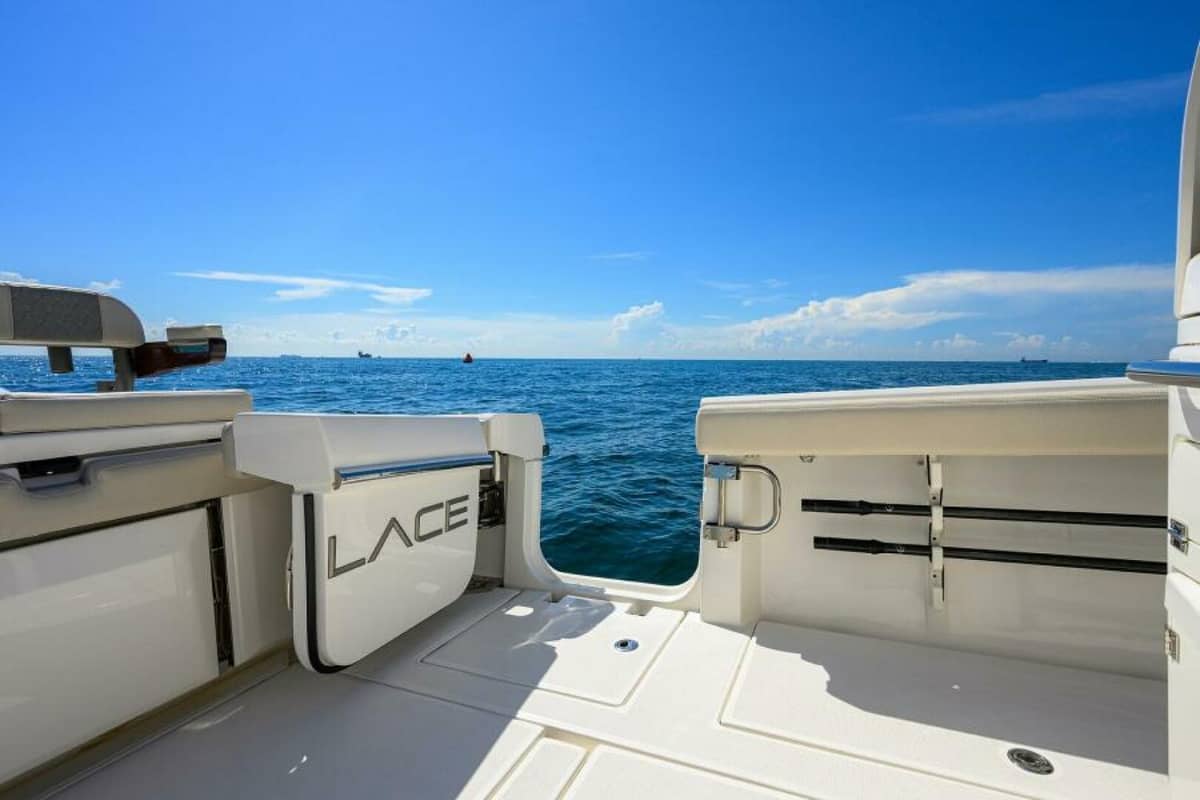 2021 Solace Center Console "41 Solace 2021" photo 15