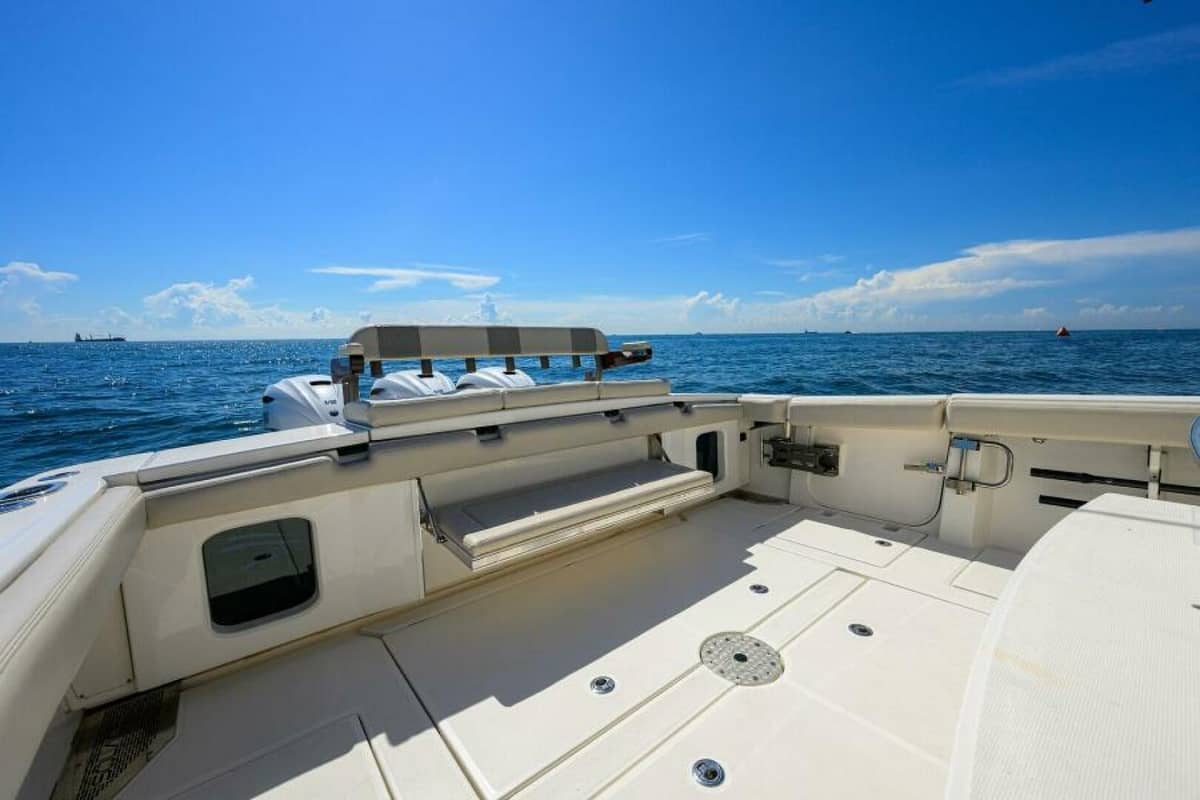 2021 Solace Center Console "41 Solace 2021" photo 13
