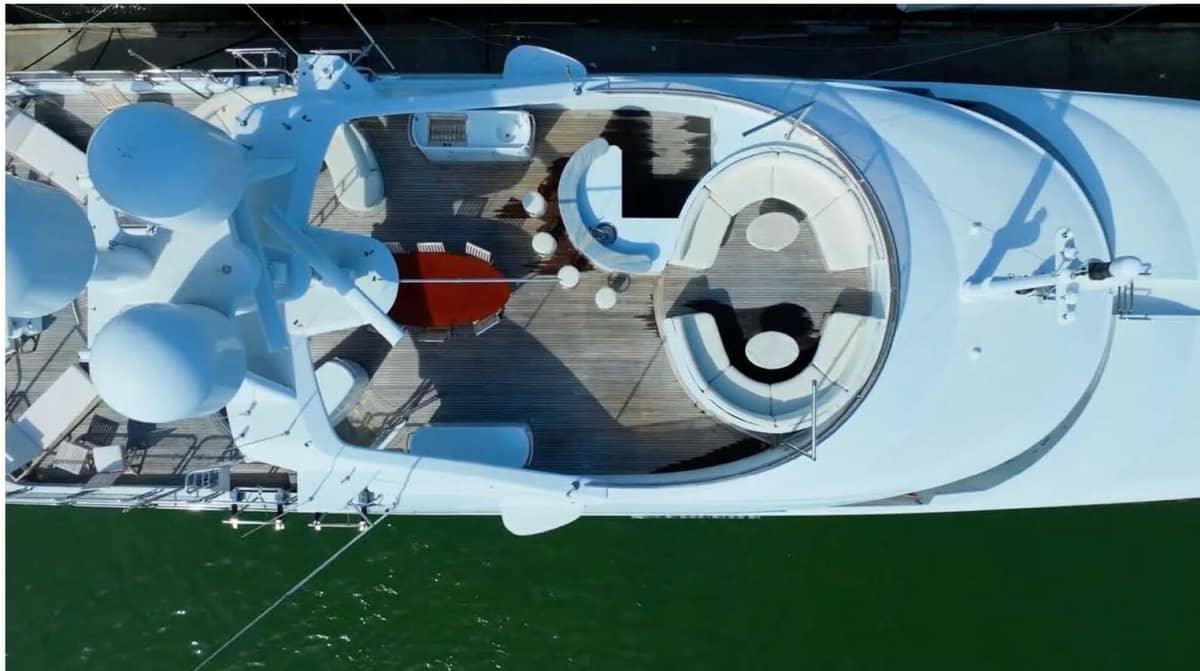 2004 Benetti 145 Vision "Domani" photo 5