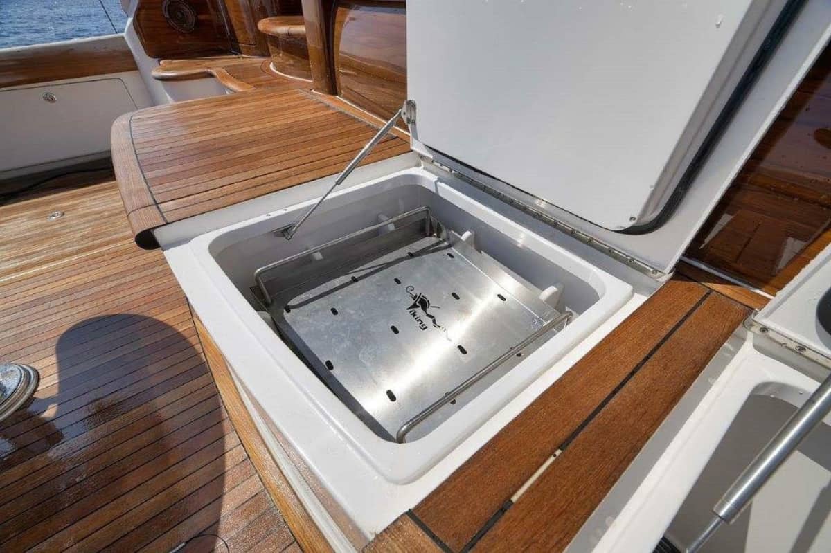2011 Viking 70 Convertible "Cutter Bill" photo 43