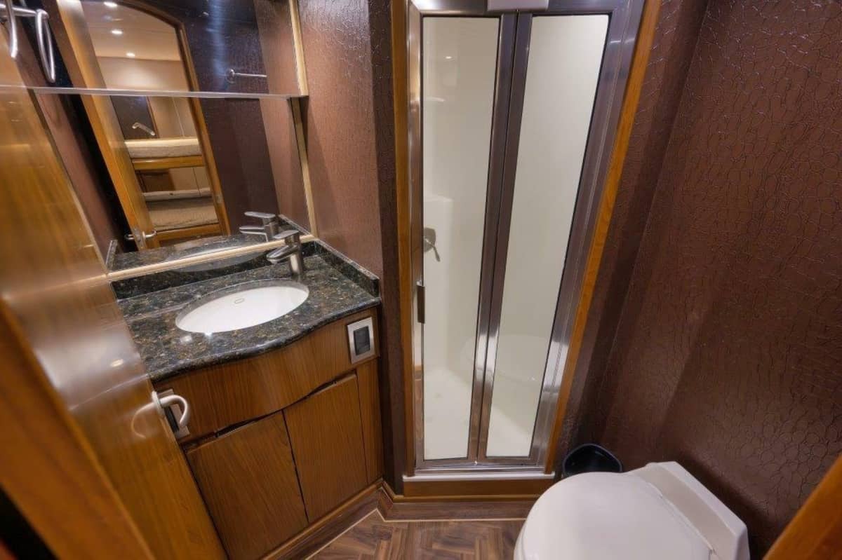 2011 Viking 70 Convertible "Cutter Bill" photo 26