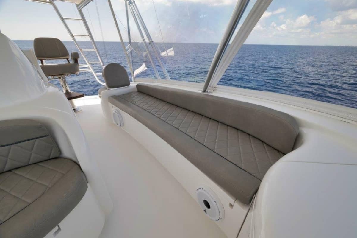 2011 Viking 70 Convertible "Cutter Bill" photo 31