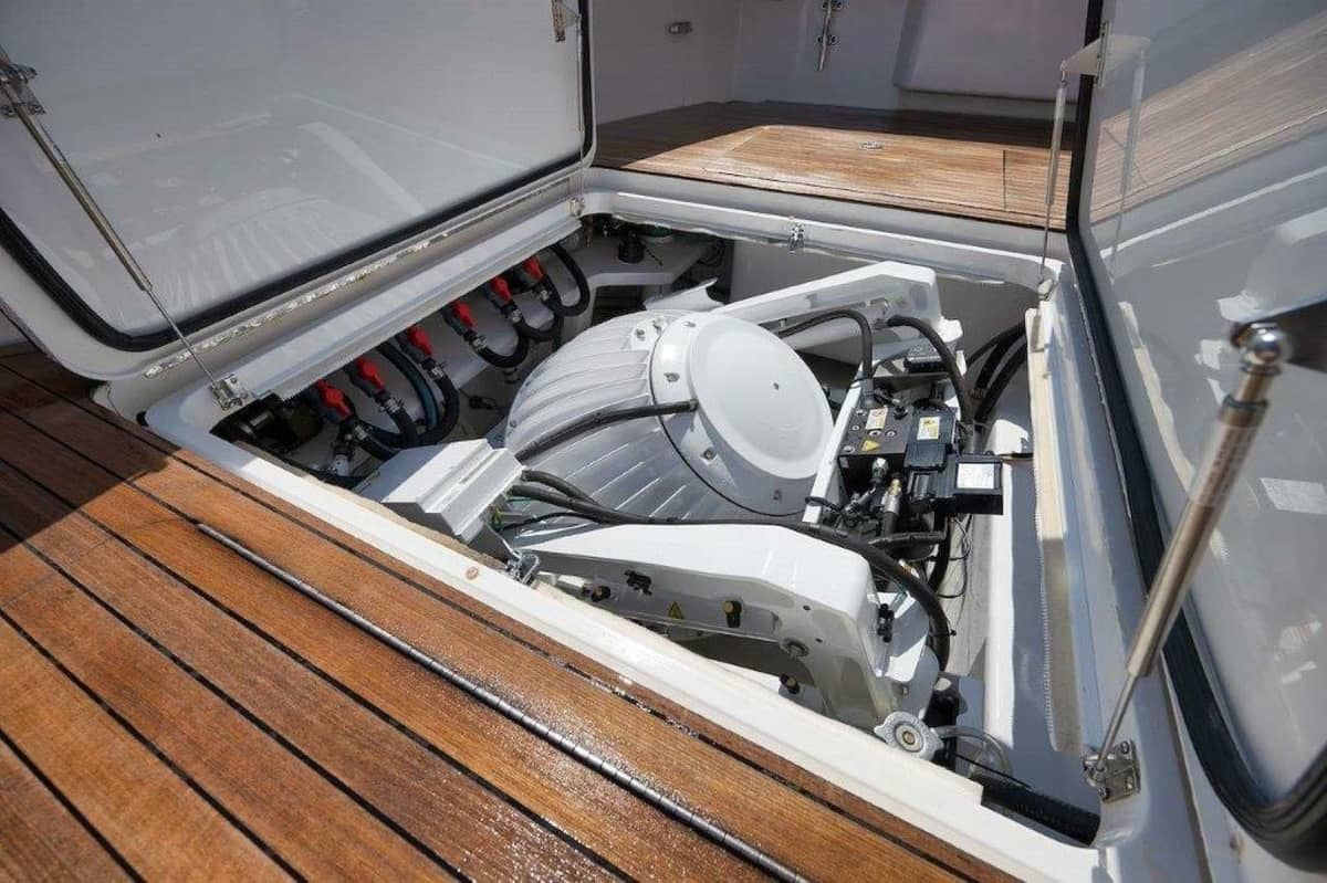 2011 Viking 70 Convertible "Cutter Bill" photo 41