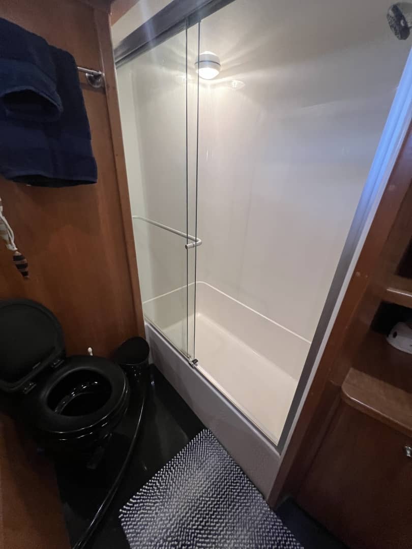 2007 Navigator 5400 "NO VACANCY" photo 49