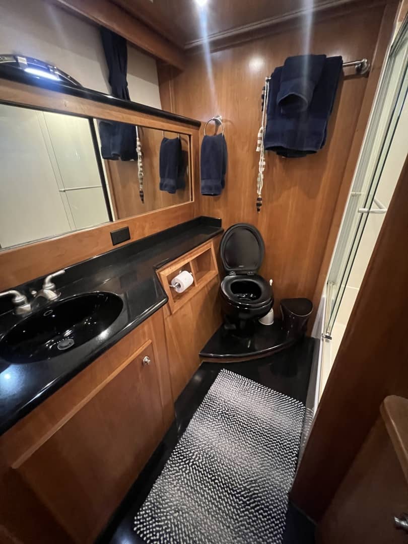 2007 Navigator 5400 "NO VACANCY" photo 48