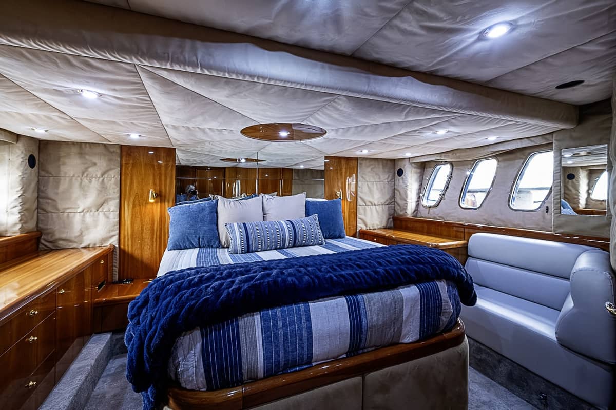 2007 Sunseeker 62 Predator "EAGLE II" photo 60