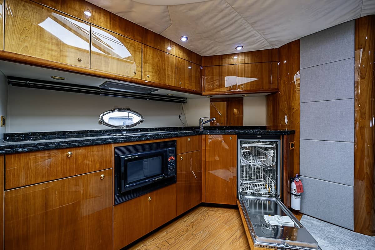 2007 Sunseeker 62 Predator "EAGLE II" photo 56