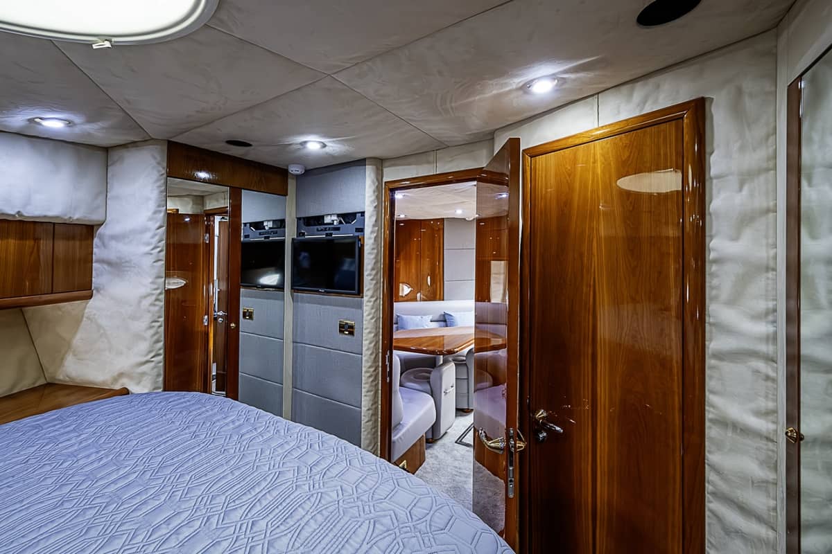 2007 Sunseeker 62 Predator "EAGLE II" photo 73