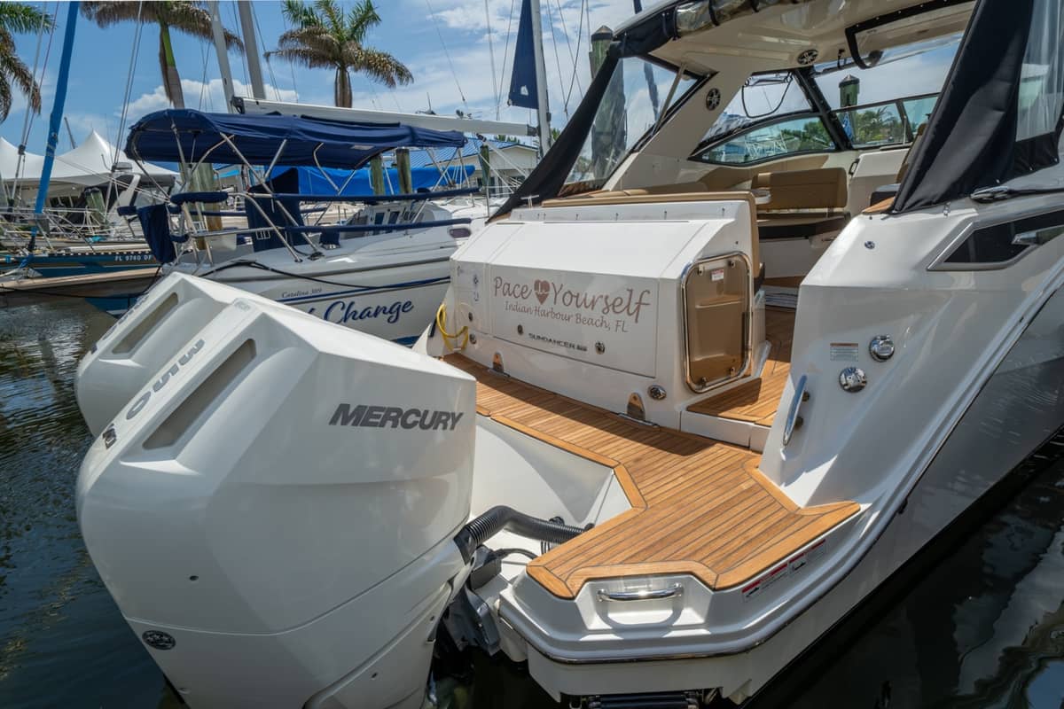 2025 Sea Ray 320 Sundancer "Pace Yourself" photo 9