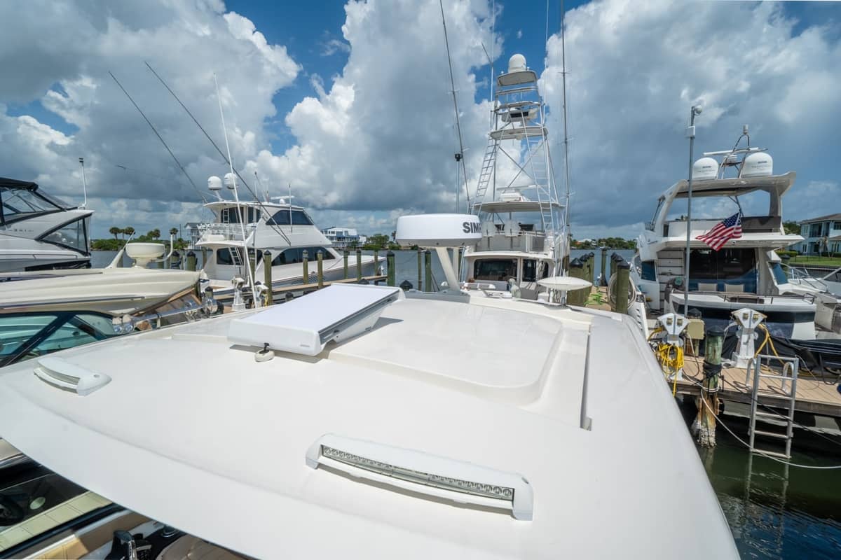 2025 Sea Ray 320 Sundancer "Pace Yourself" photo 31