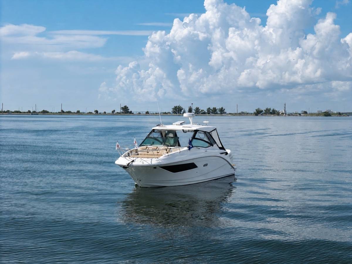 2025 Sea Ray 320 Sundancer "Pace Yourself" photo 33