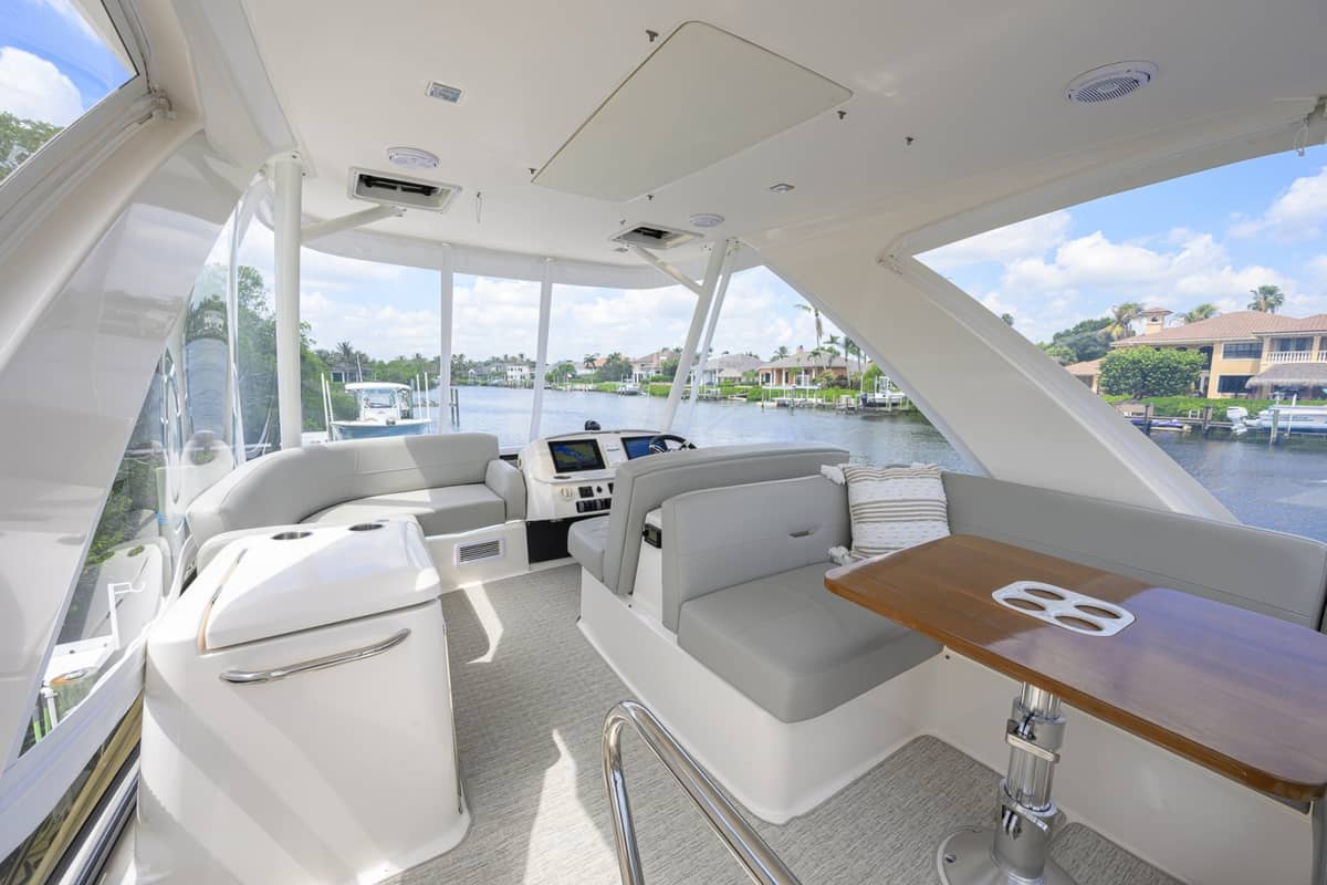 2017 Tiara Yachts 44 Flybridge "Daybreak" photo 33