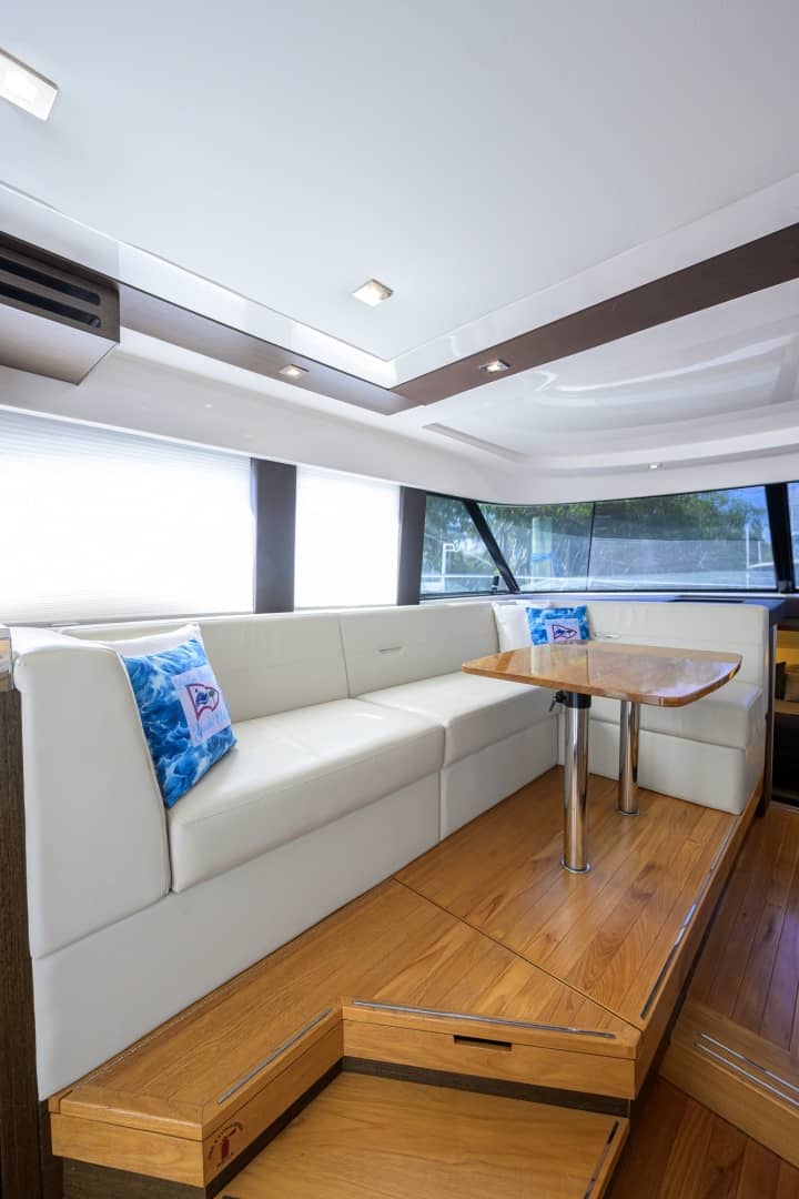 2017 Tiara Yachts 44 Flybridge "Daybreak" photo 13