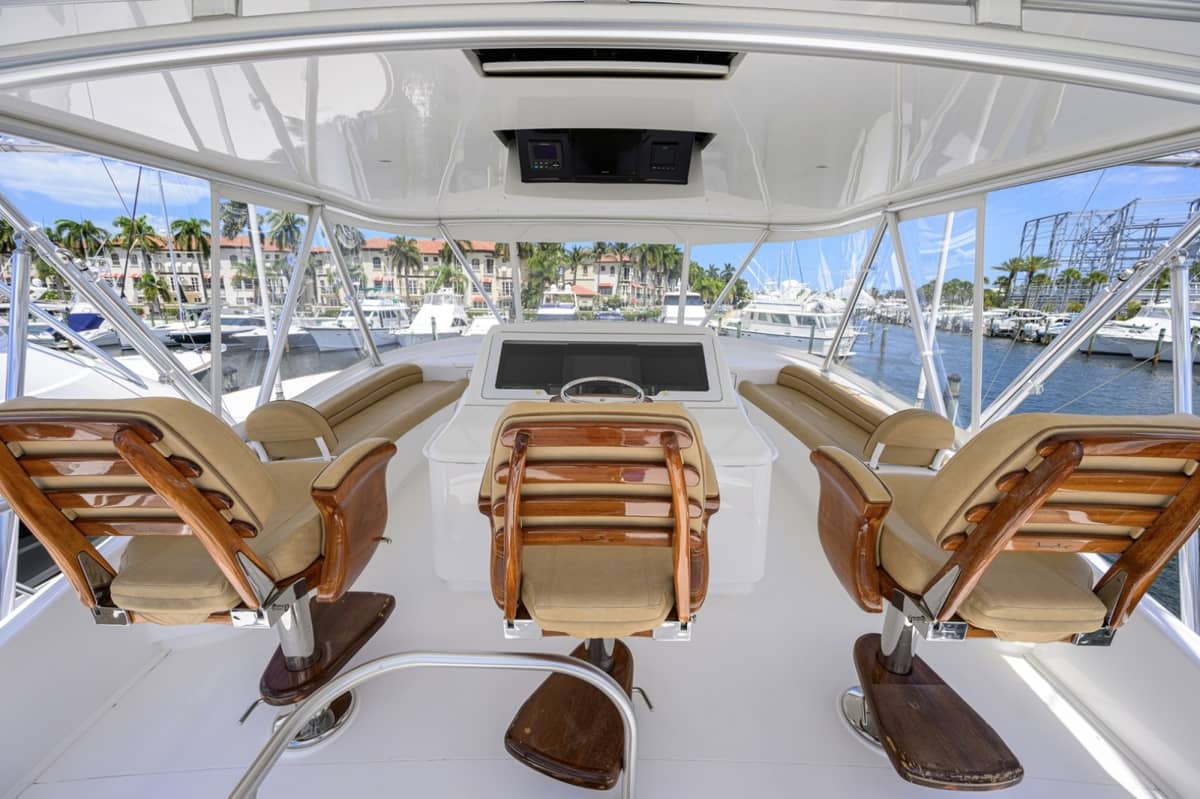 2014 Viking 70 Convertible "DESPERADO" photo 24