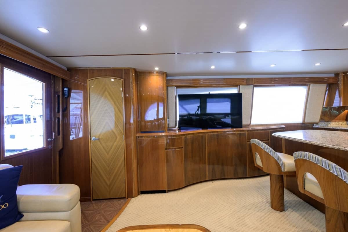 2014 Viking 70 Convertible "DESPERADO" photo 3
