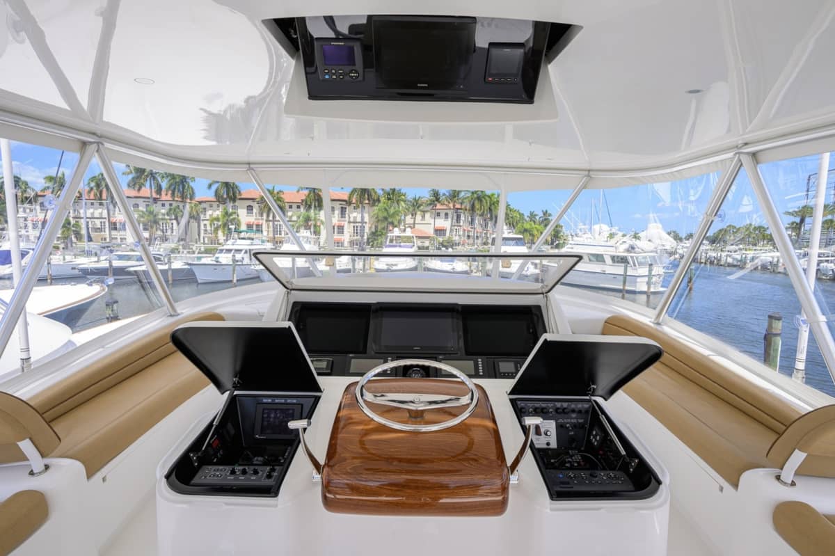 2014 Viking 70 Convertible "DESPERADO" photo 26