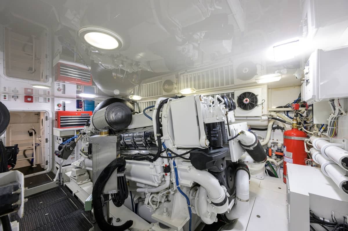 2014 Viking 70 Convertible "DESPERADO" photo 37