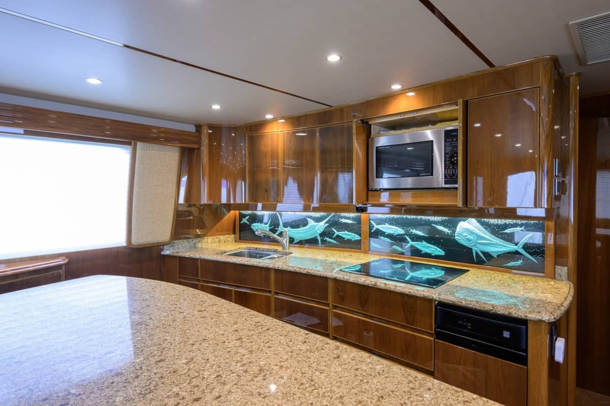 2014 Viking 70 Convertible "DESPERADO" photo 6