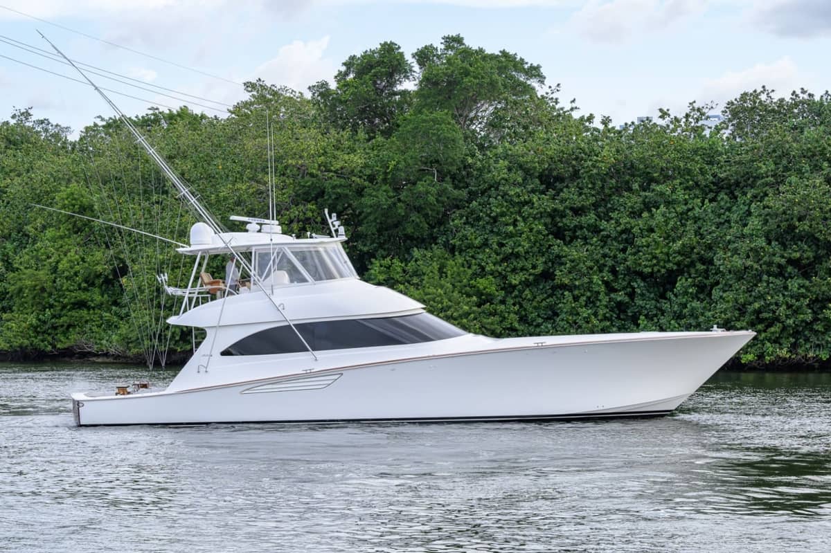 2014 Viking 70 Convertible "DESPERADO" photo