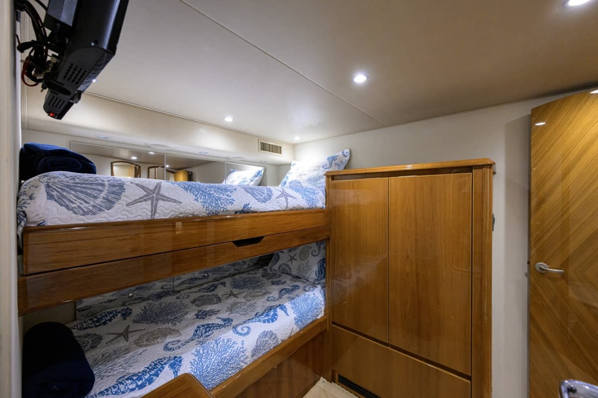 2014 Viking 70 Convertible "DESPERADO" photo 22