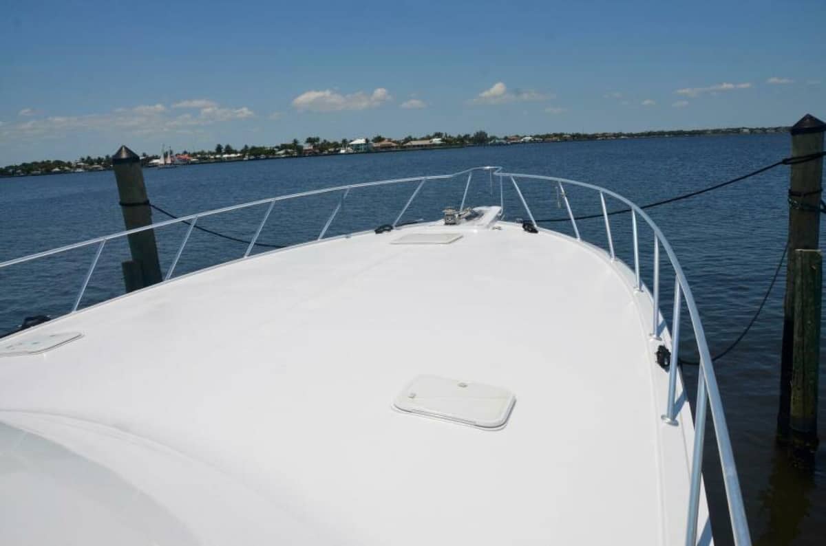 1999 Hatteras 60 Convertible "DOWN TIME" photo 7