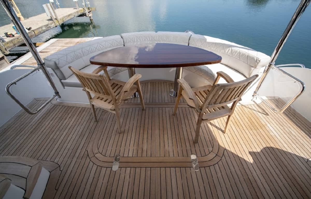 2017 Hatteras 60 Motoryacht "OVATION" photo 23