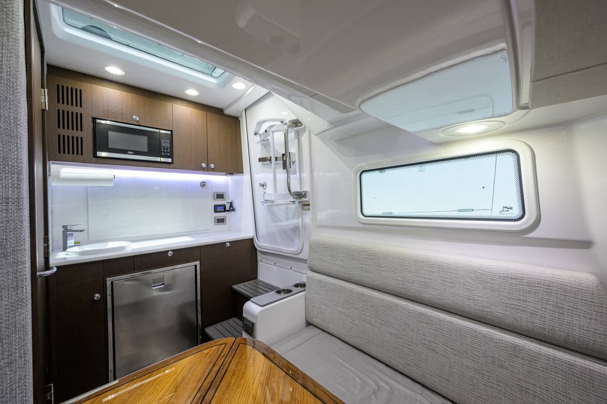 2023 Everglades 455 Center Console "GALLANT LADY" photo 6