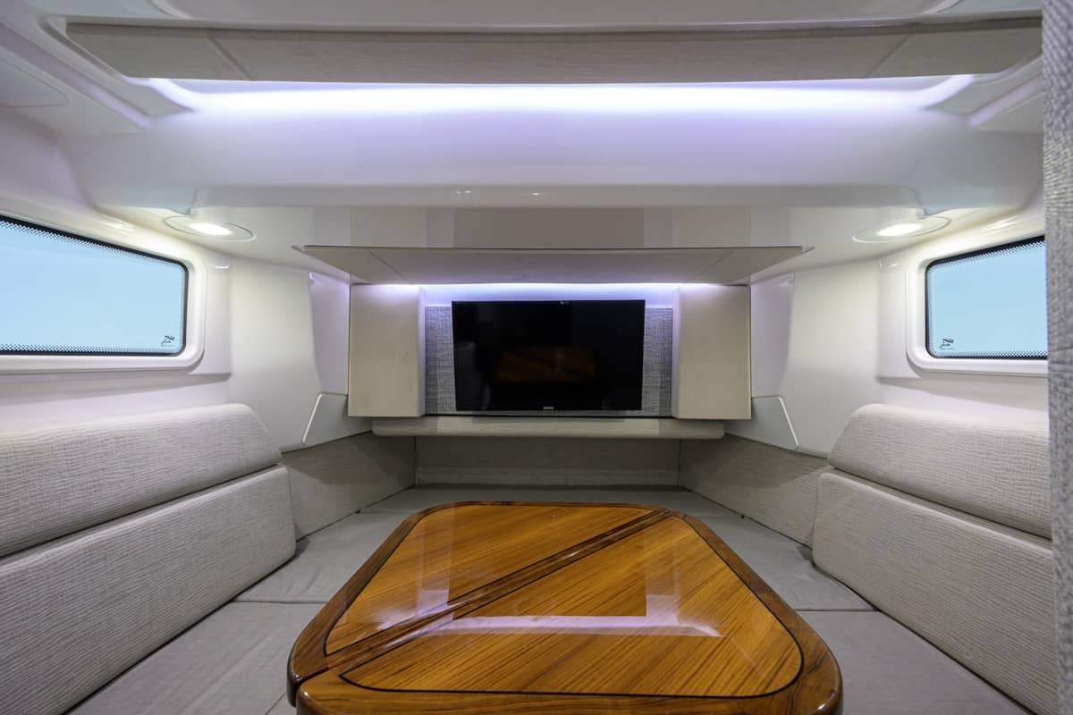 2023 Everglades 455 Center Console "GALLANT LADY" photo 4
