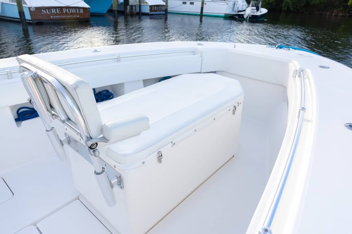 2015 Invincible Center Console "36 Invincible" photo 4