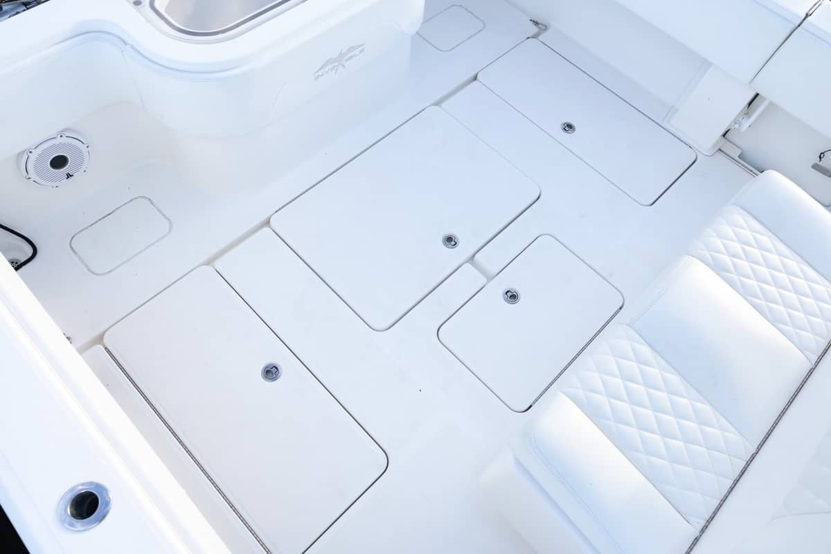2015 Invincible Center Console "36 Invincible" photo 5