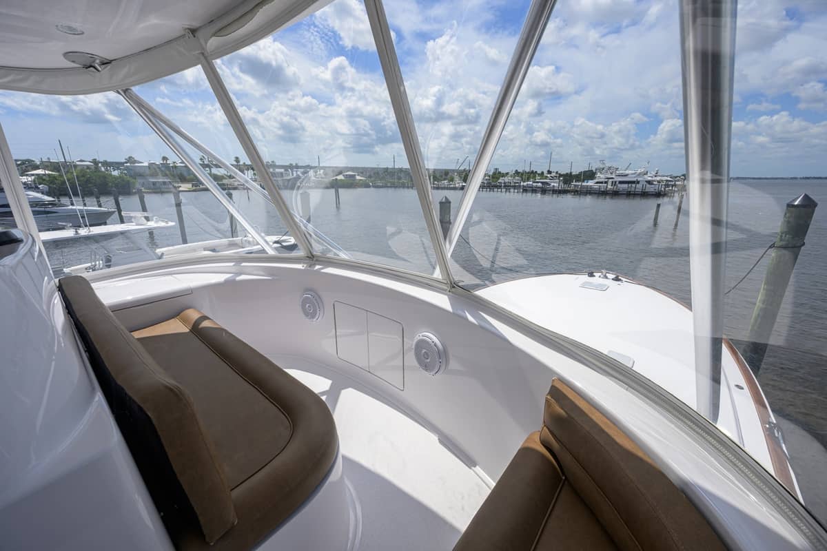 2009 Viking 50 Convertible "Gettin' Reel" photo 25
