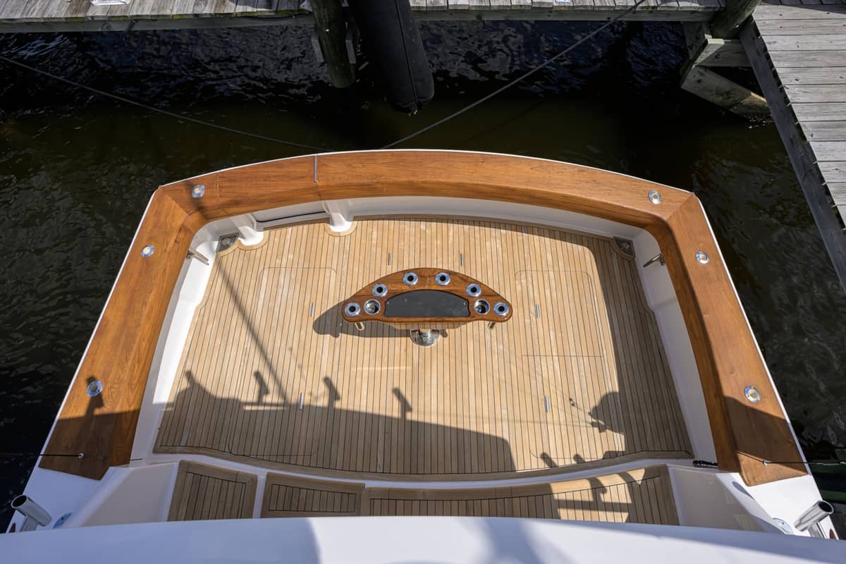 2009 Viking 50 Convertible "Gettin' Reel" photo 32