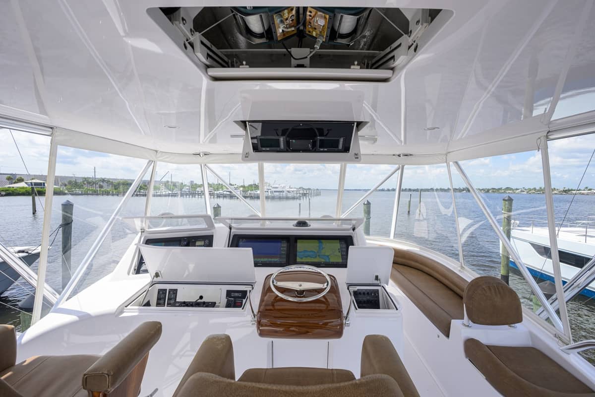 2009 Viking 50 Convertible "Gettin' Reel" photo 22