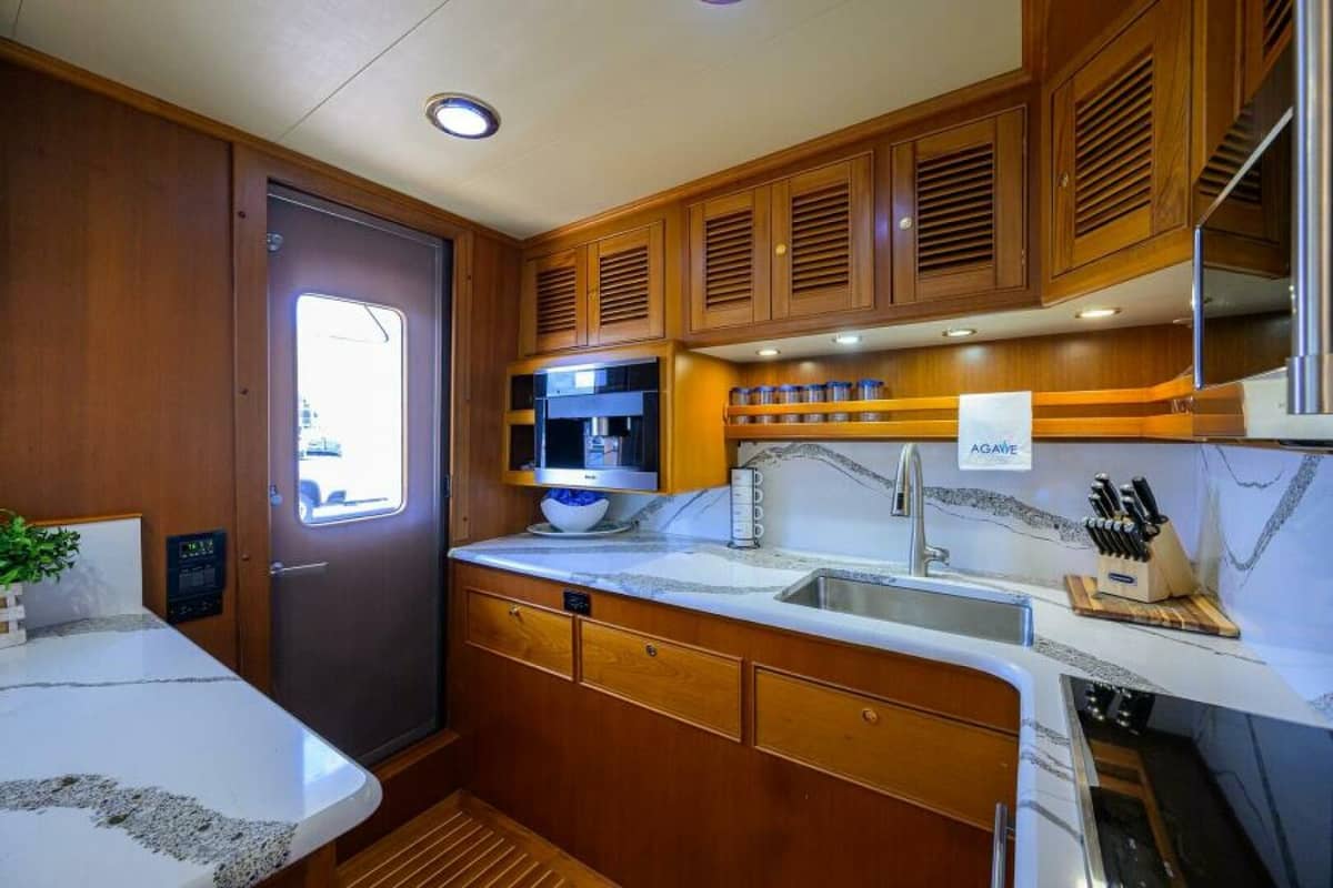 2011 Marlow 97 Explorer "On Deck Master" photo 15