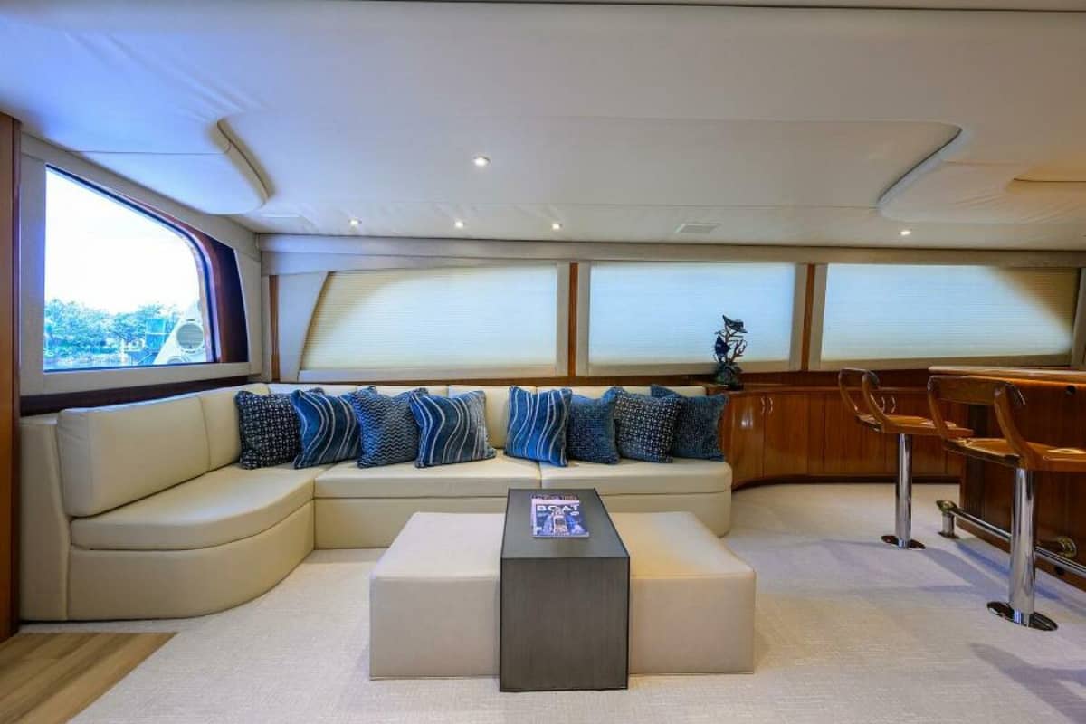 2004 Sea Force IX 82 Enclosed Bridge "Junior" photo 20