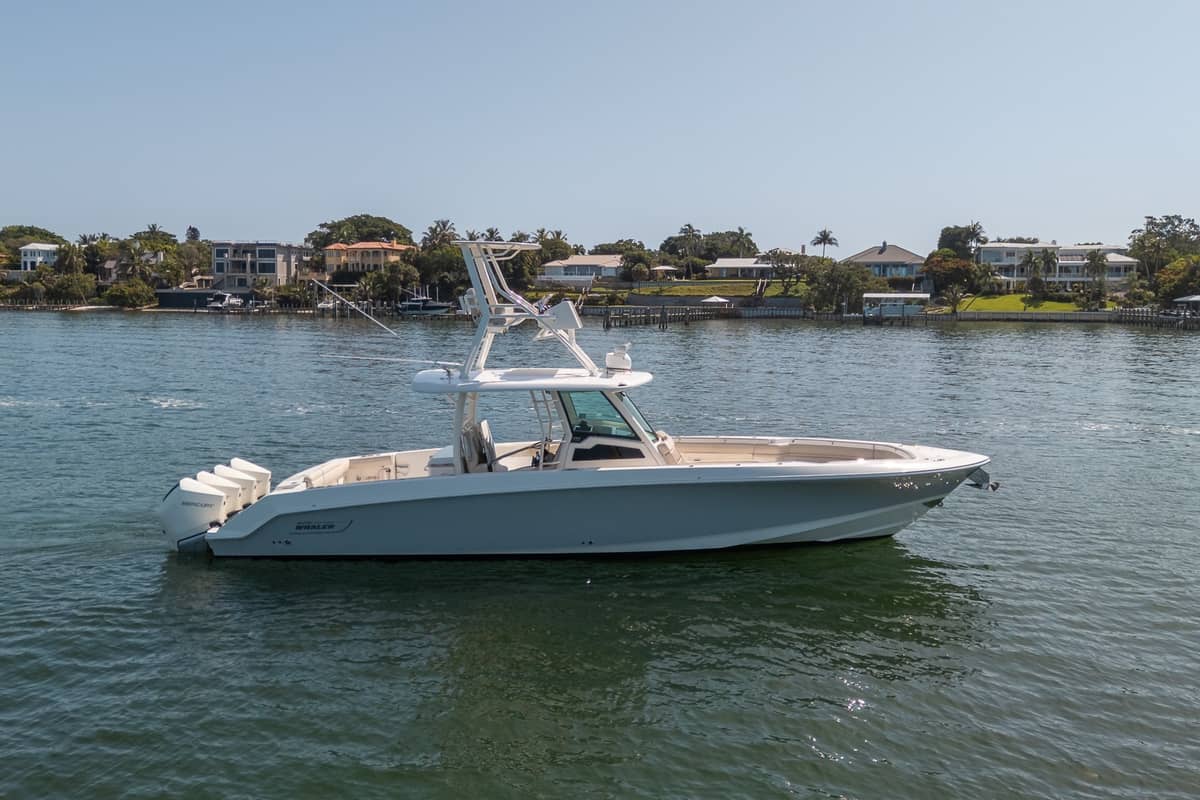 2021 Boston Whaler 380 Outrage "Worth the Tiempo" photo 2