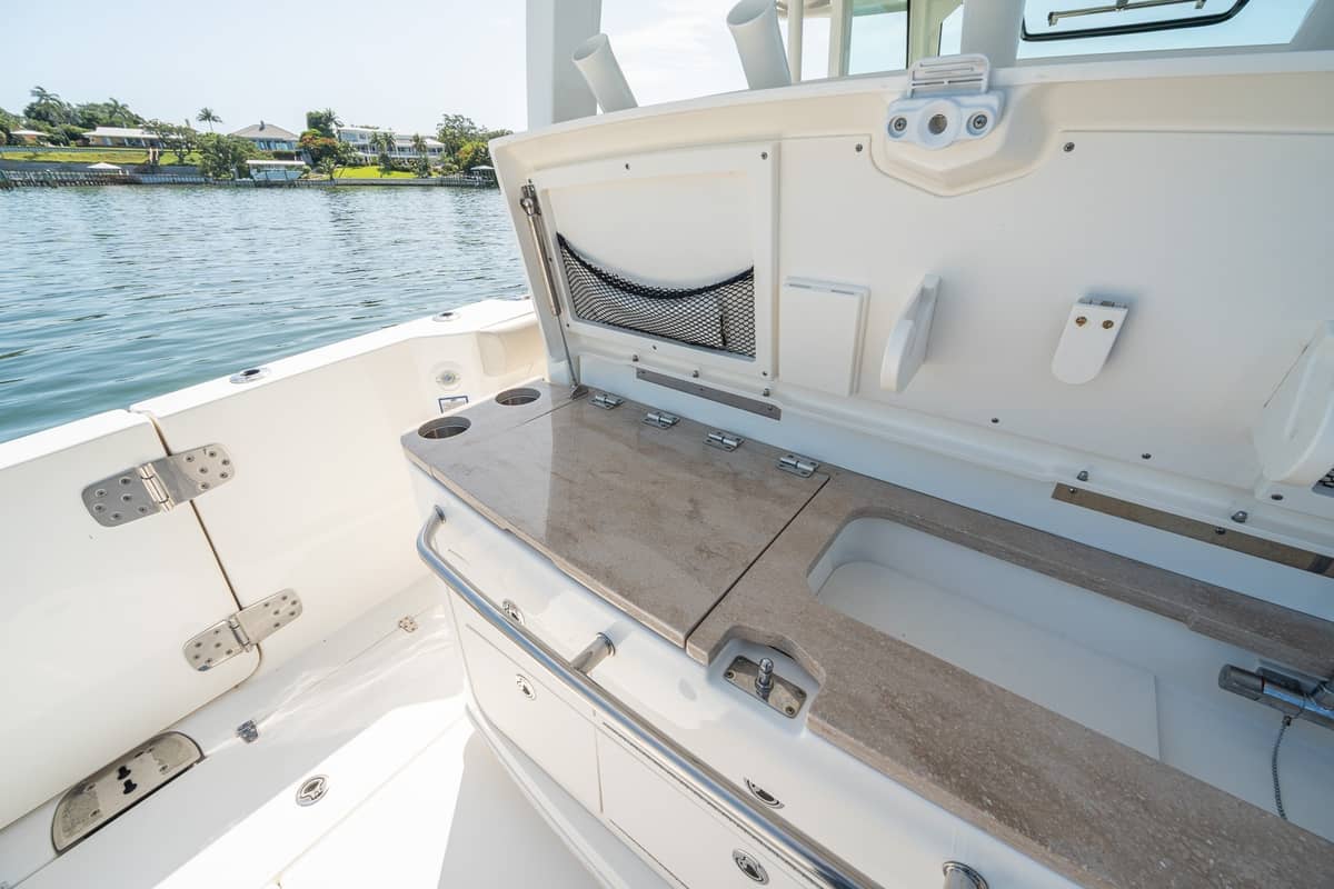 2021 Boston Whaler 380 Outrage "Worth the Tiempo" photo 27